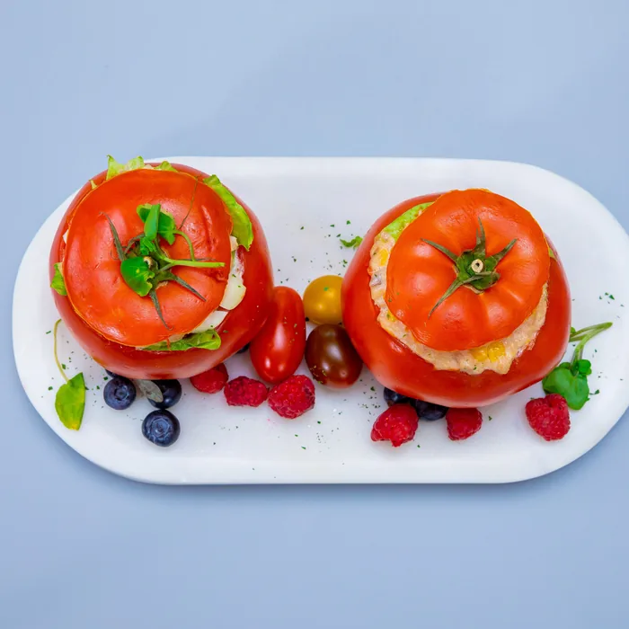 Tomate farcie aux œufs
